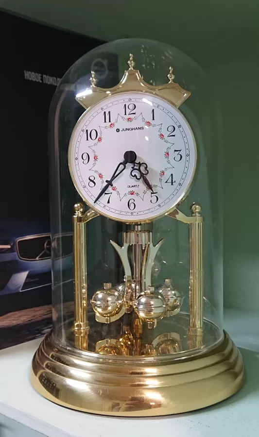Junghans quartz